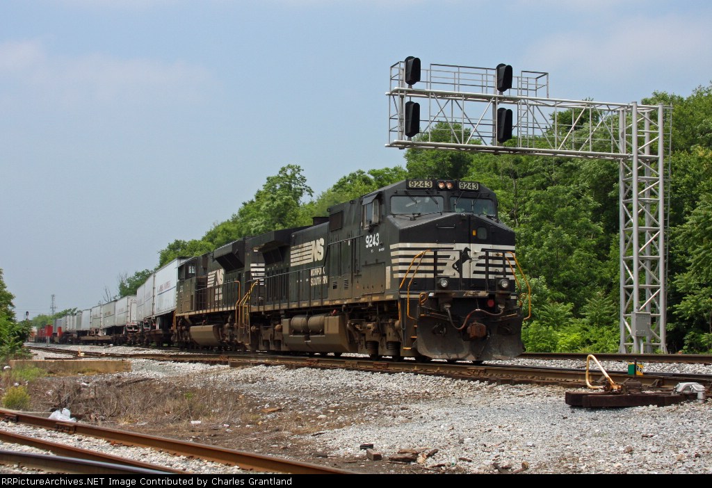 Norfolk Southern 9243